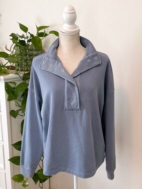 Sundry | Washed Blue Half Snap Button Waffle Detail Sweatshirt size M NWT